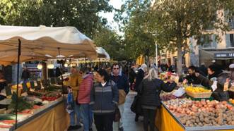 Le marché du Cours Lafayette à Toulon