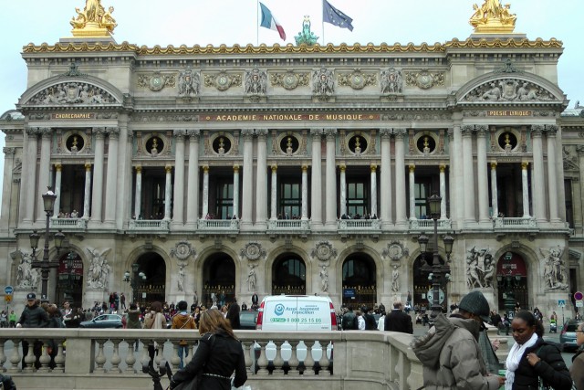5/18. Paris. L'opéra Garnier. Lun 14.10.2013, 14 h 50.