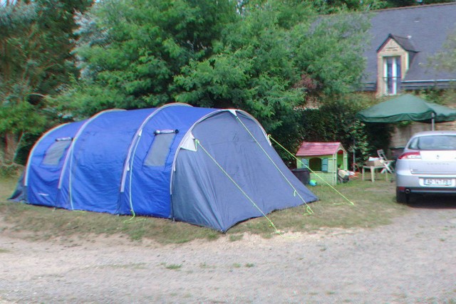 6/8. Camping improvisé. Sam 18.07.2015, 11:57.
