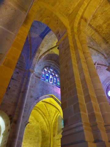 22/23. Abbaye Sainte-Marie de Fontfroide. © Pho Tos. Dim 13.11.2022.