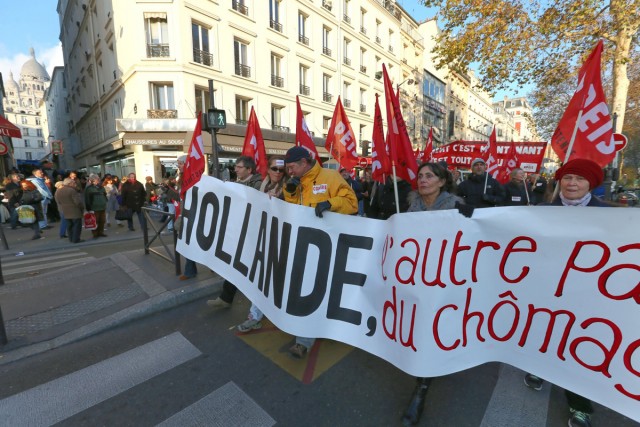 13/18. Manifestation contre le chômage et la précarité. © Photo Michel Stoupak. Sam 01/12/2012, 16:34.