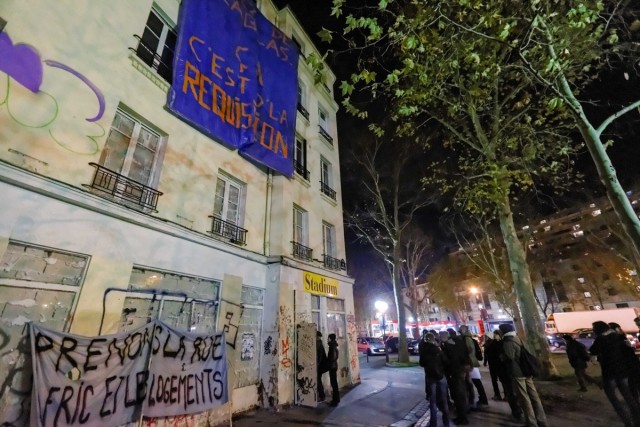 01.12.2012. Un immeuble réquisitionné, expulsé par les forces de l'ordre