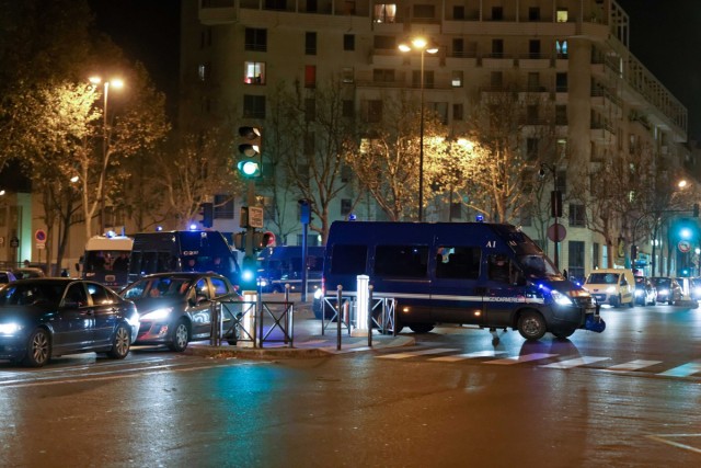 01.12.2012. Un immeuble réquisitionné, expulsé par les forces de l'ordre