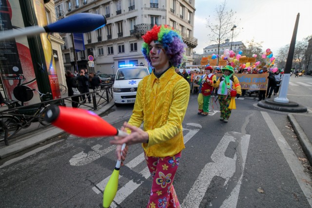 20/28. 13e Marche des maladies rares dans le centre de Paris. © Photo Michel Stoupak. Sam 08.12.2012.