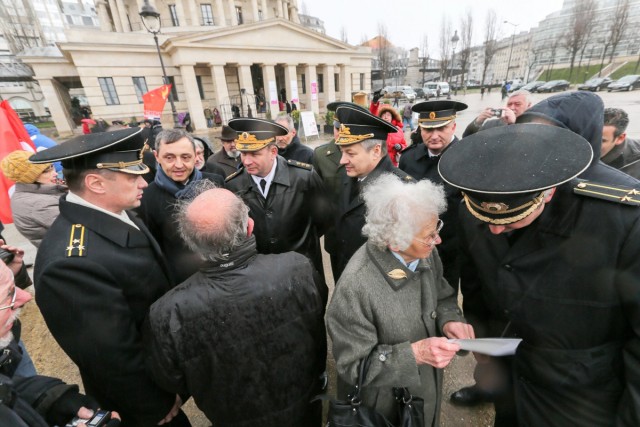 02.02.2013. Il y a 70 ans, la bataille de Stalingrad : commémoration à Paris