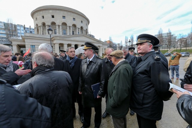 02.02.2013. Il y a 70 ans, la bataille de Stalingrad : commémoration à Paris