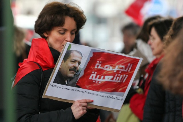 4/16. Manifestation à Paris en hommage à l’opposant tunisien assassiné Chokri Belaïd. © Michel Stoupak. Sam 09.02.2013, 13:11.