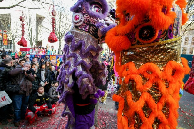 17.02.2013. Nouvel An chinois 2013 : le 13e arrondissement de Paris en fête