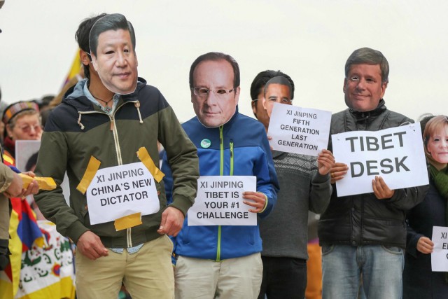 14/24. Manifestation à Paris pour un Tibet libre. © Michel Stoupak. Dim 10.03.2013, 16h25m04.