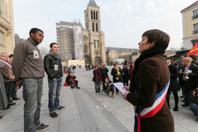 9/15. Mariage pour tous à la mairie de Saint-Denis. © Michel Stoupak. Sam 23.03.2013, 18h13m49.