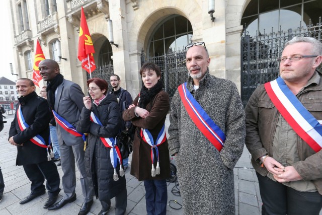 13/15. Mariage pour tous à la mairie de Saint-Denis. © Michel Stoupak. Sam 23.03.2013, 18h16m41.