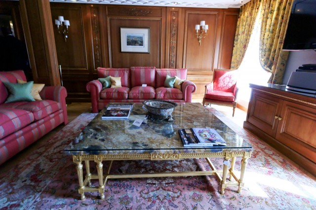 14.04.2013. L’Hôtel de Crillon en 3.500 pièces