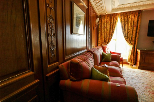 14.04.2013. L’Hôtel de Crillon en 3.500 pièces