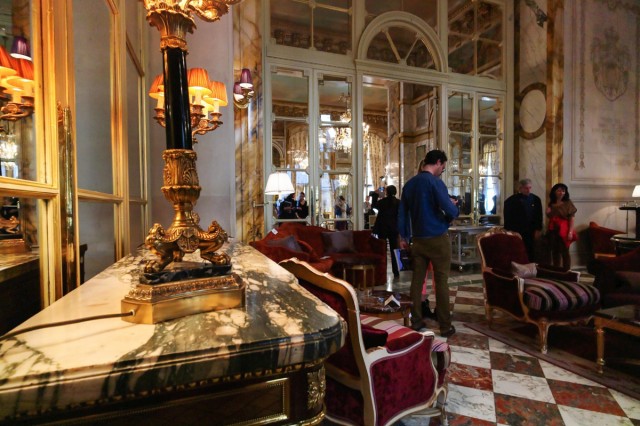 14.04.2013. L’Hôtel de Crillon en 3.500 pièces