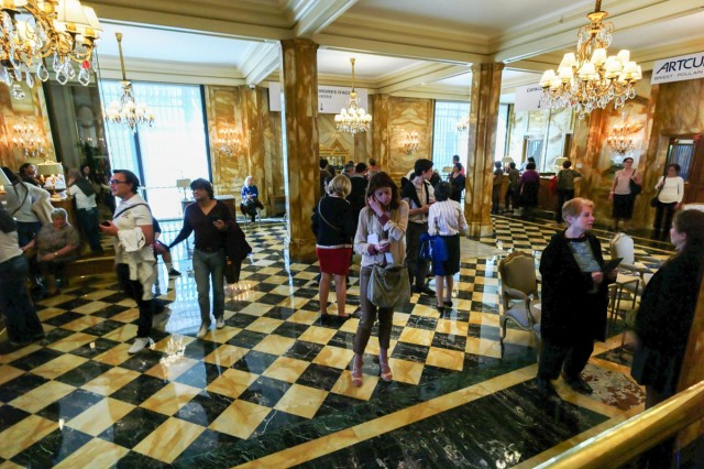 14.04.2013. L’Hôtel de Crillon en 3.500 pièces