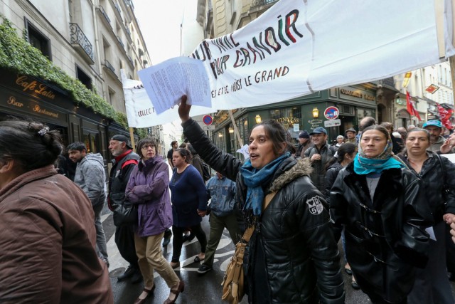 15/27. Manifestation parisienne contre les expulsions de Roms. © Michel Stoupak. Sam 25.05.2013, 15h39m49.