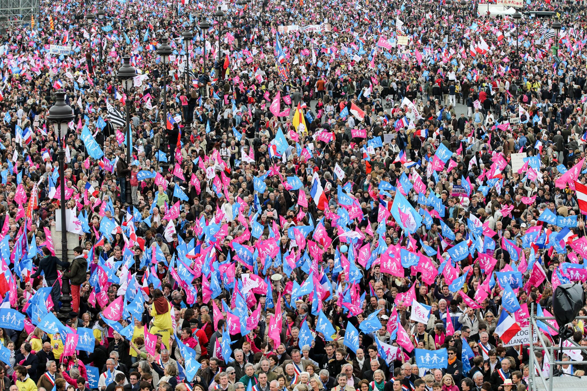 1/27. Manif pour tous : 150.000 personnes ou plus d’un million ?. © Michel Stoupak. Dim 26.05.2013, 16h47m06.