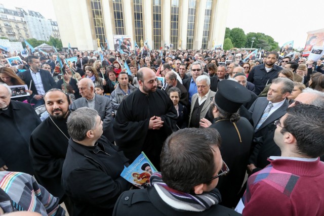 13/18. Evêques enlevés à Alep : la communauté orthodoxe se mobilise à Paris. © Michel Stoupak. Dim 02.06.2013, 17h17m12.