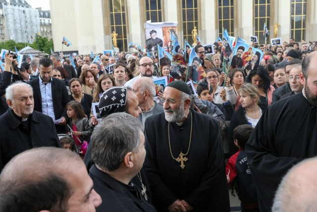 15/18. Evêques enlevés à Alep : la communauté orthodoxe se mobilise à Paris. © Michel Stoupak. Dim 02.06.2013, 17h18m19.