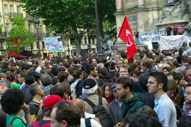 4/18. À Paris, des milliers de personnes rendent hommage à Clément Méric. © Michel Stoupak. Jeu 06.06.2013, 17h31m45.