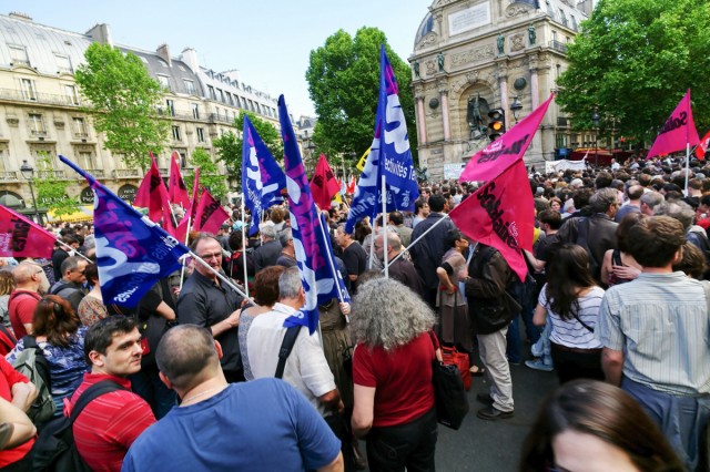 11/18. À Paris, des milliers de personnes rendent hommage à Clément Méric. © Michel Stoupak. Jeu 06.06.2013, 18h34m00.