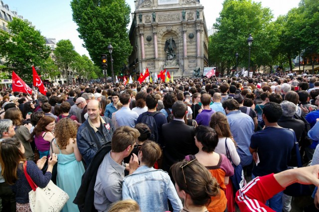 13/18. À Paris, des milliers de personnes rendent hommage à Clément Méric. © Michel Stoupak. Jeu 06.06.2013, 18h35m44.