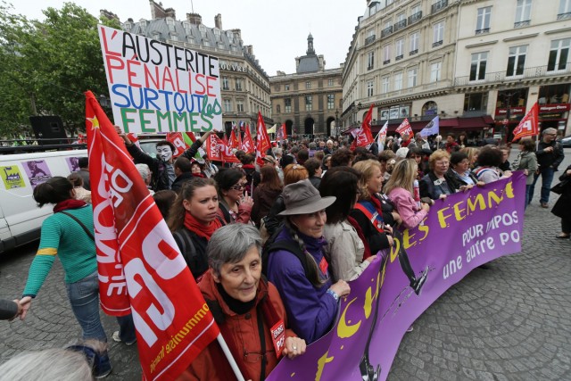 5/18. Une « marche des femmes contre l’austérité ». © Michel Stoupak. Dim 09.06.2013, 14h36m57.