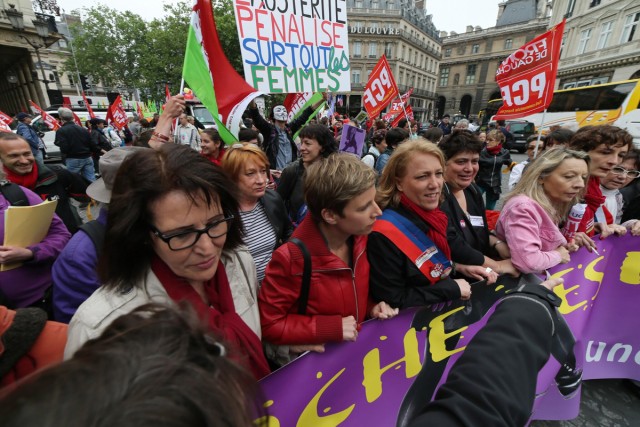 6/18. Une « marche des femmes contre l’austérité ». © Michel Stoupak. Dim 09.06.2013, 14h37m50.