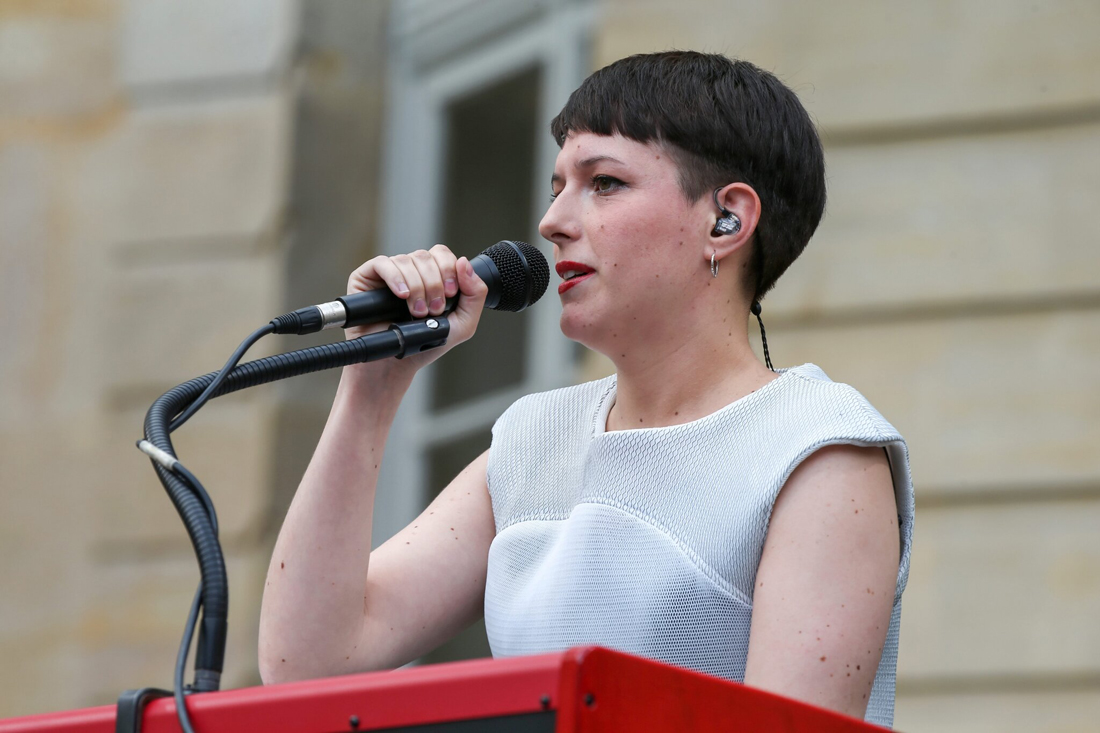 1/9. Fête de la musique : Mesparrow à l’Hôtel Matignon. © Michel Stoupak. Ven 21.06.2013, 18h42m55.