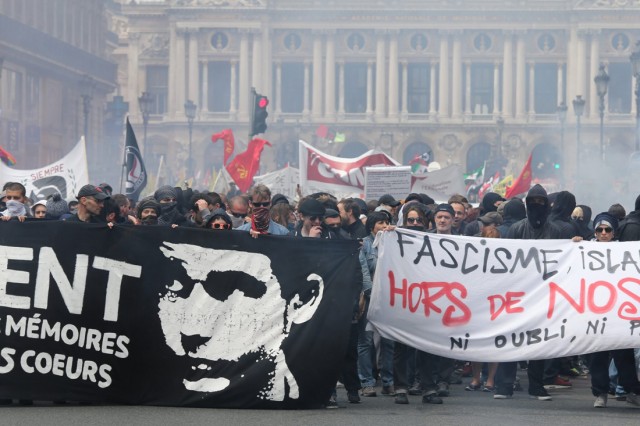 11/18. Manifestation antifasciste à Paris. © Michel Stoupak. Dim 23.06.2013, 15h47m56.