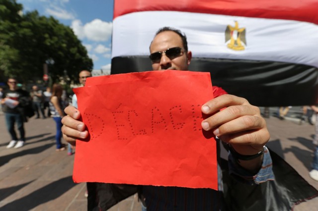 7/15. Rassemblement anti-Morsi à Paris. © Michel Stoupak. Dim 30.06.2013, 16h21m09.