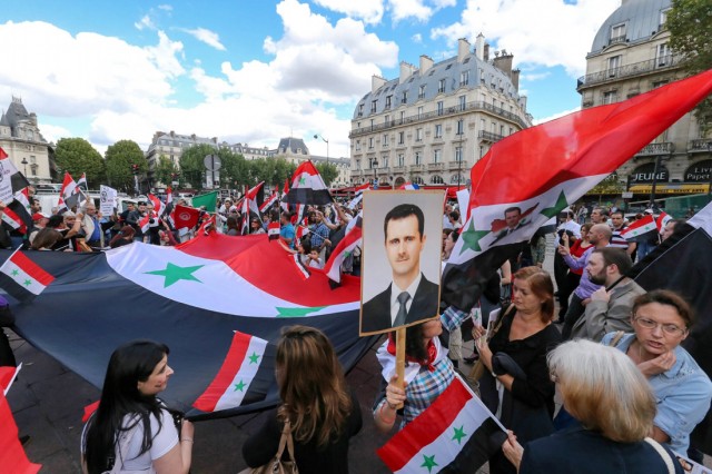 4/26. Manifestation à Paris contre une action en Syrie. © Michel Stoupak. Dim 08.09.2013, 15h57m33.