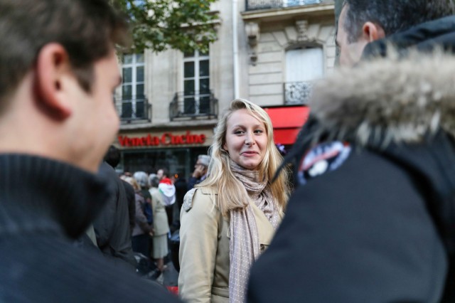 2/9. Marion Maréchal-Le Pen contre la guerre en Syrie et le Qatar. © Michel Stoupak. Lun 09.09.2013, 19h39m00.