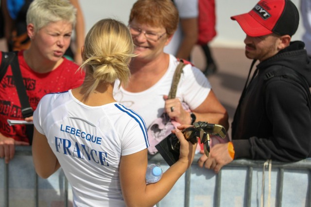 13/16. La France devient championne du Monde en double mixte arc à poulies. © Michel Stoupak. Sam 21.09.2013, 13h55m00.