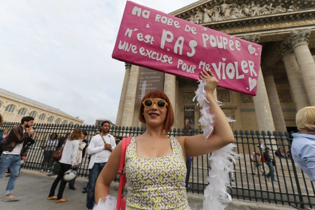 16/18. Slutwalk à Paris. © Michel Stoupak. Sam 28.09.2013, 15h54m00.