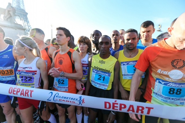 14/18. 23.865 coureurs disputent les 20 km de Paris. © Michel Stoupak. Dim 13.10.2013, 09h57m06.
