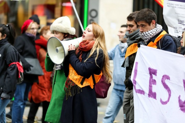 24/27. Manifestation contre la prostitution et les violences aux femmes. © Michel Stoupak. Sam 23.11.2013, 14h58m56.