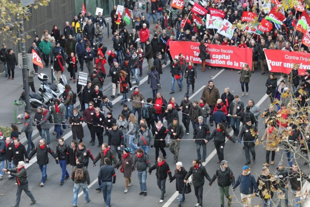 17/27. Révolution fiscale : Mélenchon marche sur Bercy. © Michel Stoupak. Dim 01.12.2013, 15h02m53.