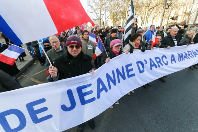 1/22. « Résistance républicaine » défile dans Paris. © Michel Stoupak. Dim 08.12.2013, 14h43m46.