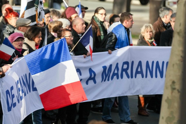 9/22. « Résistance républicaine » défile dans Paris. © Michel Stoupak. Dim 08.12.2013, 14h45m37.