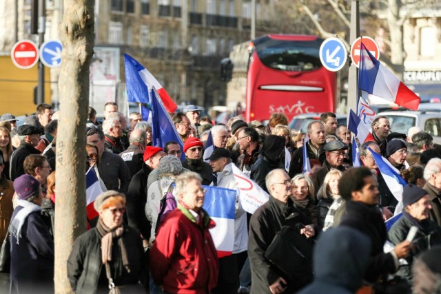 11/22. « Résistance républicaine » défile dans Paris. © Michel Stoupak. Dim 08.12.2013, 14h45m51.