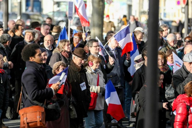 12/22. « Résistance républicaine » défile dans Paris. © Michel Stoupak. Dim 08.12.2013, 14h46m03.