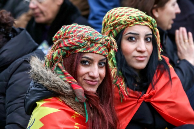 11.01.2014. Paris : manifestation un an après l’assassinat de trois militantes kurdes