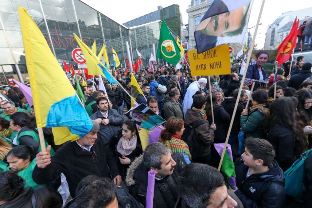 3/40. Manifestation un an après l’assassinat de trois militantes kurdes. © Michel Stoupak. Sam 11.01.2014, 11h15m34.