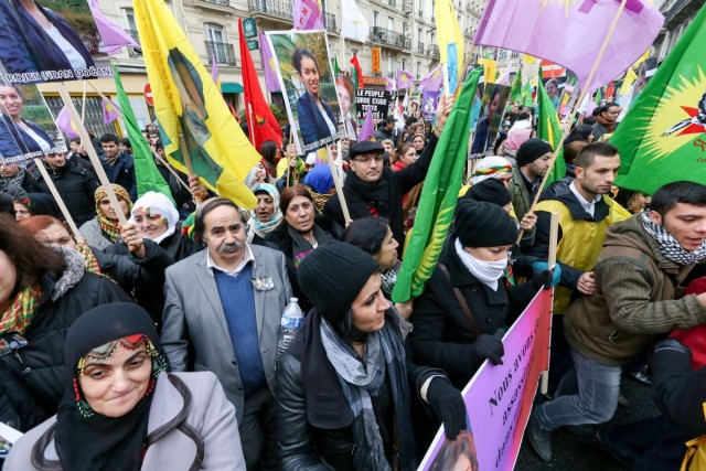 28/40. Manifestation un an après l’assassinat de trois militantes kurdes. © Michel Stoupak. Sam 11.01.2014, 11h59m16.