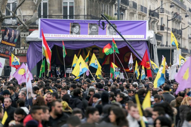 34/40. Manifestation un an après l’assassinat de trois militantes kurdes. © Michel Stoupak. Sam 11.01.2014, 14h24m32.