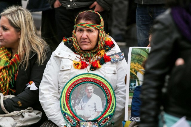 11.01.2014. Paris : manifestation un an après l’assassinat de trois militantes kurdes