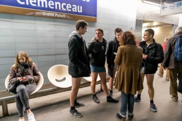 12.01.2014. « No Pants Subway Ride », ou comment prendre le métro en slip