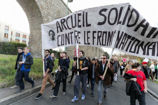 10/12. Arcueil : marche contre le Front national. © Michel Stoupak. Sam 18.01.2014, 15h18m41.