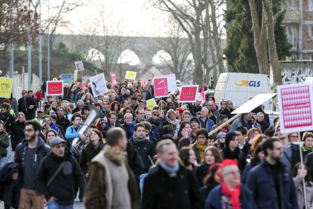 11/12. Arcueil : marche contre le Front national. © Michel Stoupak. Sam 18.01.2014, 15h32m08.